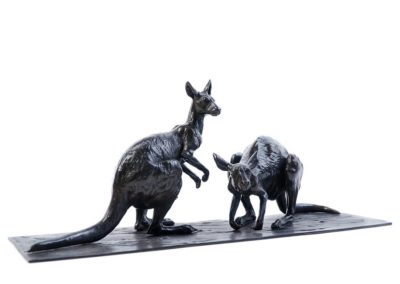 Les deux kangourous roux