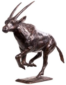 Sculpture en bronze d'un oryx au galop