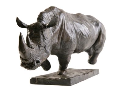 Sculpture en bronze d'un rhinocéros blanc